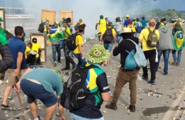 Peritos da PF usam vestígios de DNA para identificar envolvidos em atos de vandalismo