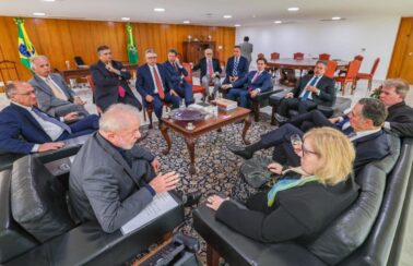 Chefes dos Poderes dizem estar unidos contra golpismo e prometem providências