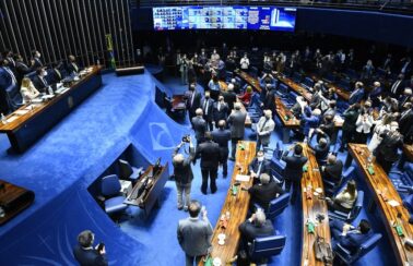 Apenas dois senadores nordestinos votaram contra intervenção federal no DF; saiba quem são