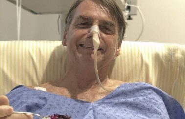 Bolsonaro terá que passar por cirurgia quando voltar ao Brasil, diz médico