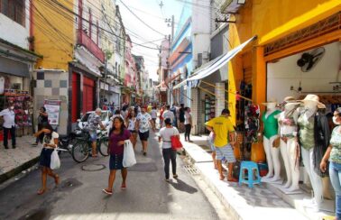 Confira o que abre e o que fecha durante o carnaval no Grande Recife