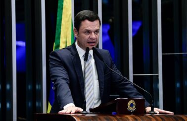 CPI aprova convocação e quebra dos sigilos bancário, fiscal e telefônico de Anderson Torres