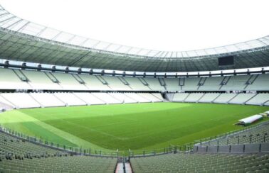 Após reformas, Arena Castelão é entregue com novo gramado e está apta a receber jogos