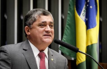 ‘É sinal de que tem que rever muita coisa’, diz líder do governo após lucro recorde da Petrobras