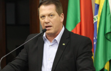 Vereador que fez discurso xenófobo contra baianos é indiciado por racismo