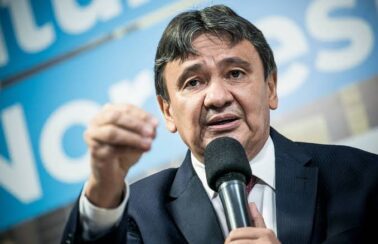 Governo quer tirar 1 milhão de pessoas do CadÚnico até o fim do ano, diz Wellington Dias