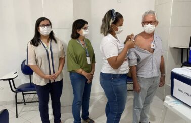 Campanha de vacinação contra influenza é iniciada em Salvador