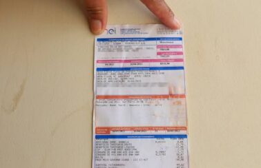 Conta de luz continua sem cobrança extra em abril, informa Aneel