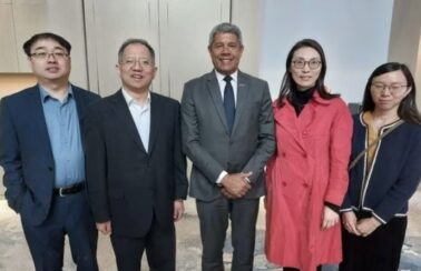 “Impressionante como a imagem do Brasil mudou” depois do governo Lula, diz governador da Bahia durante agenda na China