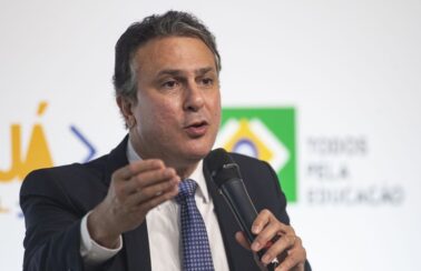 Universidades federais terão recomposição do orçamento, garante ministro