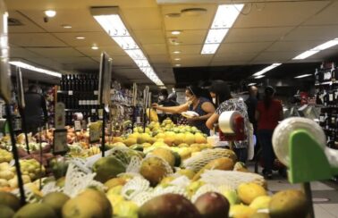 Aumento de preço de alimentos puxa inflação para famílias de baixa renda no Nordeste, aponta pesquisa