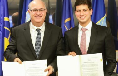 Nos Estados Unidos, prefeito de Recife assina operação de crédito de R$ 2 bilhões com o BID