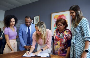 Recife sanciona “Protocolo Violeta”, lei de segurança das mulheres em espaços de lazer noturnos