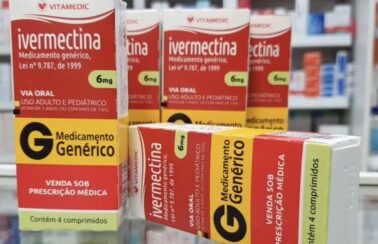 Justiça condena defensores do ‘kit covid’ a pagar R$ 55 milhões por danos coletivos e à saúde