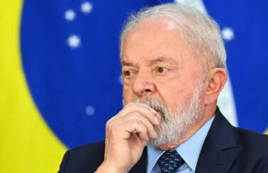 Ipec: governo Lula é aprovado por 37% e reprovado por 28%