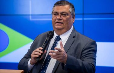 Lula anunciará medidas contra facções criminosas nesta semana, afirma Dino