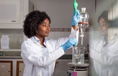 Brasil teve queda de 7,4% na produção científica durante governo Bolsonaro