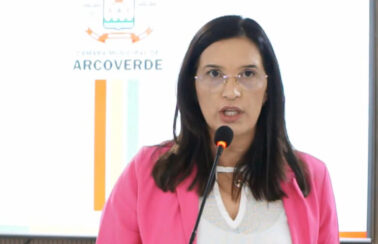 Vereadora de Arcoverde (PE) afirma que ter filho autista é ‘castigo de Deus’