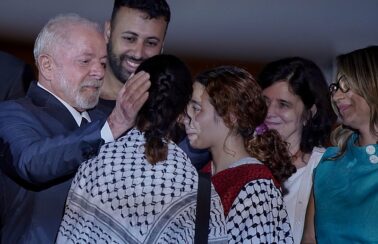 Israel também cometeu vários atos de terrorismo, diz Lula ao receber repatriados de Gaza