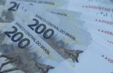 Lula assina decreto e confirma novo salário mínimo de R$ 1.412
