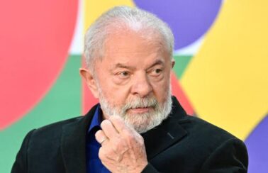 Lula sanciona lei que cria bolsa de qualificação profissional para pessoas em situação de rua