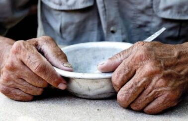 Estudo afirma que 13 milhões de brasileiros deixaram de passar fome em 2023