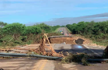 Ministro dos Transportes anuncia emergência para construção de ponte e desvio na BR-304 no Rio Grande do Norte