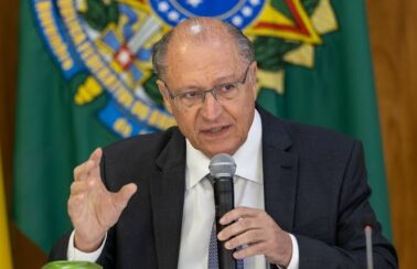 Alckmin diz que Brasil está livre da febre aftosa e não precisará mais vacinar rebanhos