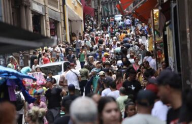 Brasil atinge menor nível de pobreza e extrema pobreza da série histórica do IBGE