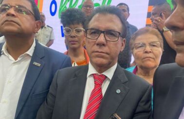 Tarifaço de Trump não impactou geração de emprego no Brasil, diz ministro de Lula em Salvador