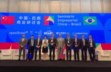 Na China, governador Jerônimo Rodrigues apresenta potencial da Bahia para receber investimentos em tecnologia