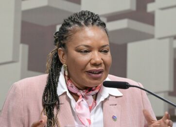 Taxação do streaming recebe apoio de Margareth Menezes, mas enfrenta impasses com artistas