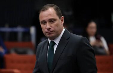 Cid confirma que Bolsonaro presenciou apresentação de minuta golpista