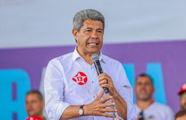 Jerônimo volta a criticar tarifa de Trump e diz trabalhar para diminuir impactos na Bahia