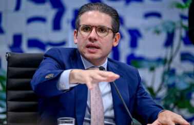 Hugo Motta descarta pautar anistia na Câmara durante julgamento de Bolsonaro