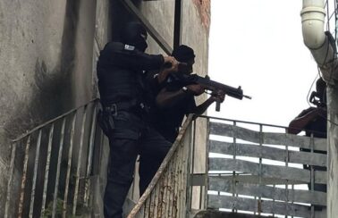 Operação em Salvador: Polícia prende 31 integrantes de organização criminosa do Rio de Janeiro