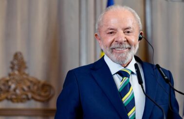 Lula comemora aprovação da isenção de IR: ‘Dia histórico’