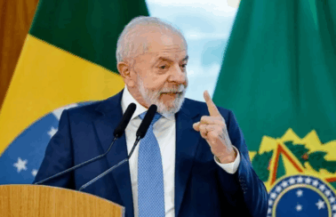 No Ceará, Lula condena violência doméstica: ‘Homem que bate em mulher não precisa votar em mim’