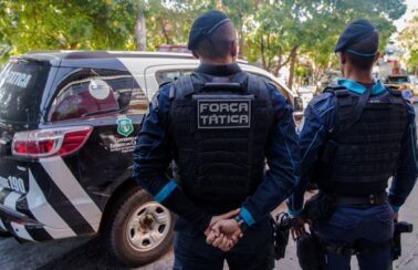 Polonês procurado pela Interpol é preso no Ceará por violência doméstica contra a noiva